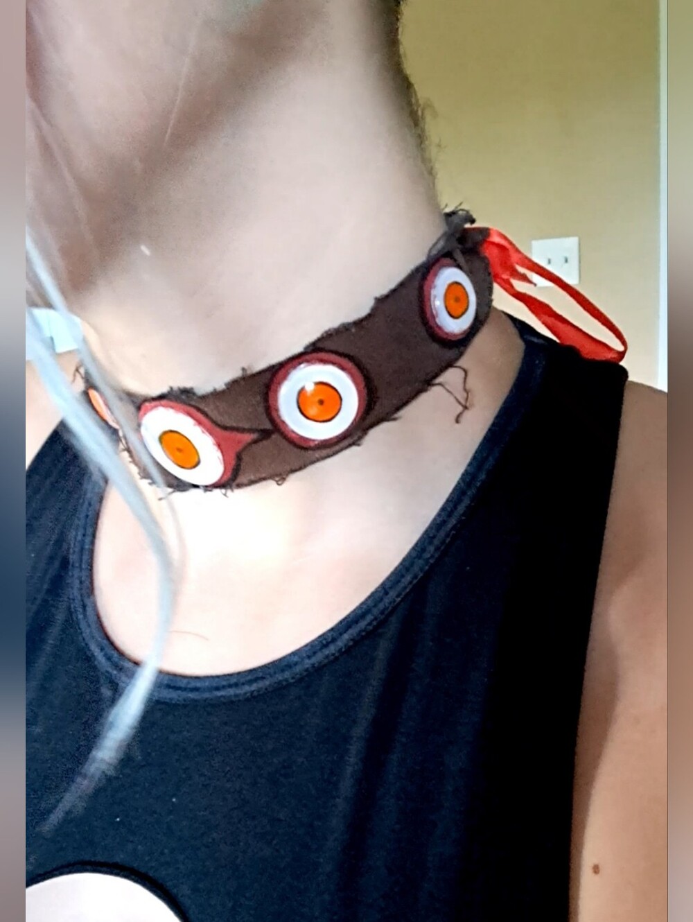 World's Most Judgemental Choker